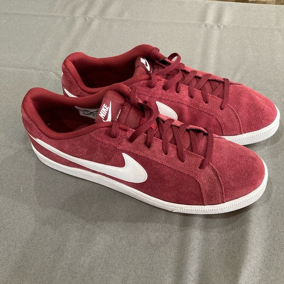 nike court royale suede red